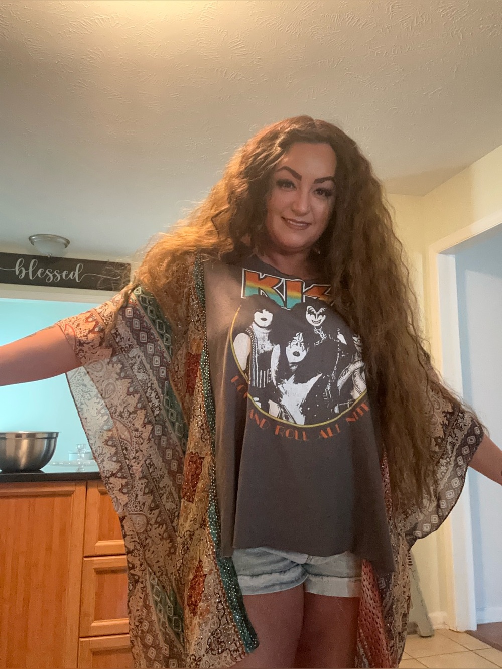 Kiss Charcoal Graphic Tee with Multicolor Patterned Kimono Sleeves